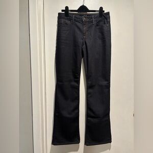 Joe's Classic Curvy Bootcut, Regular Mid Rise Honey Geraldine Jeans. Never Worn